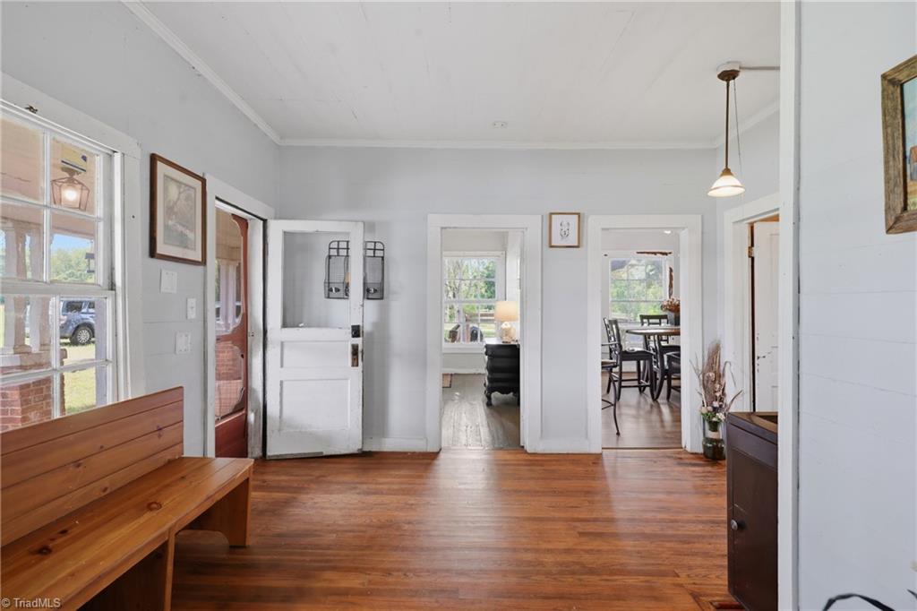 985 Traphill Road Property Photo 14