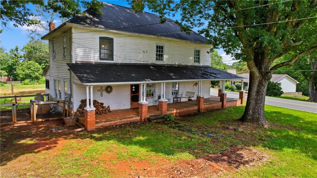 985 Traphill Road Property Photo 46