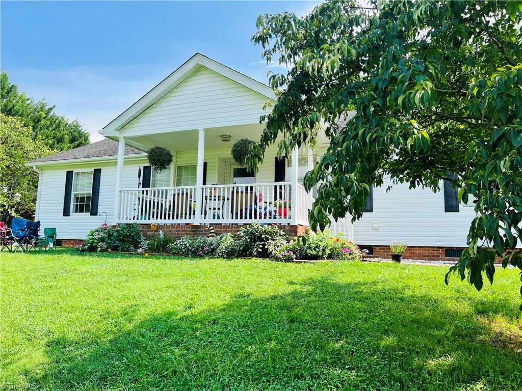 124 Glenhaven Way Property Photo 1