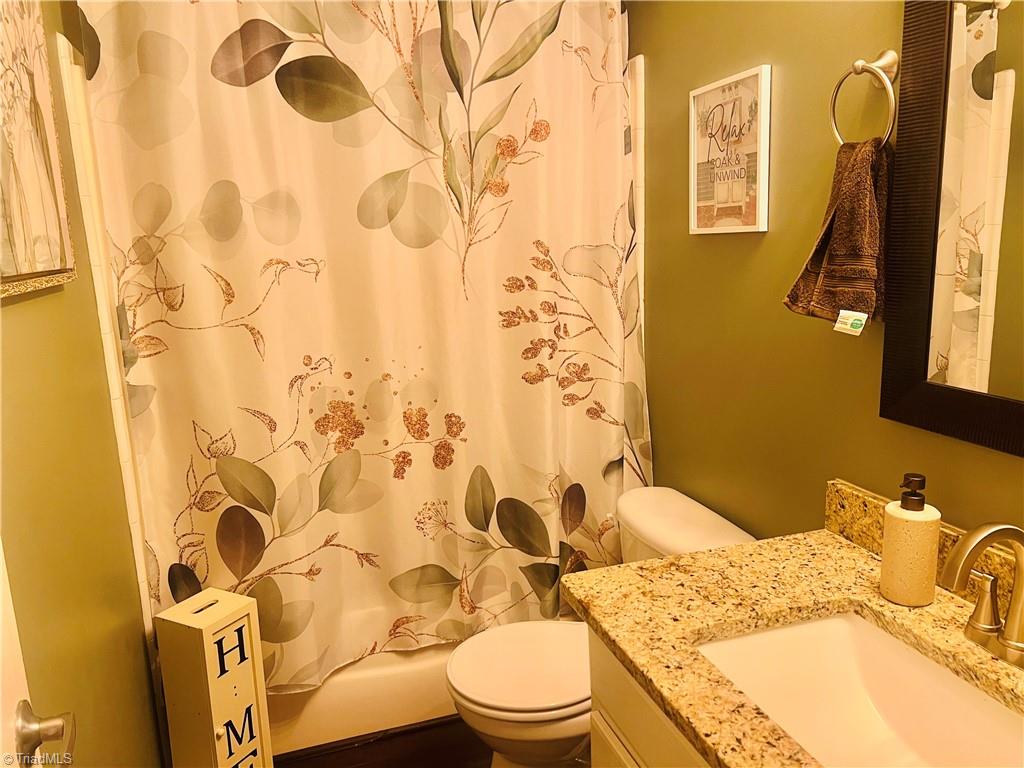 124 Glenhaven Way Property Photo 17