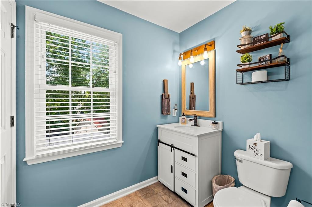 7108 Avenbury Circle Property Photo 15