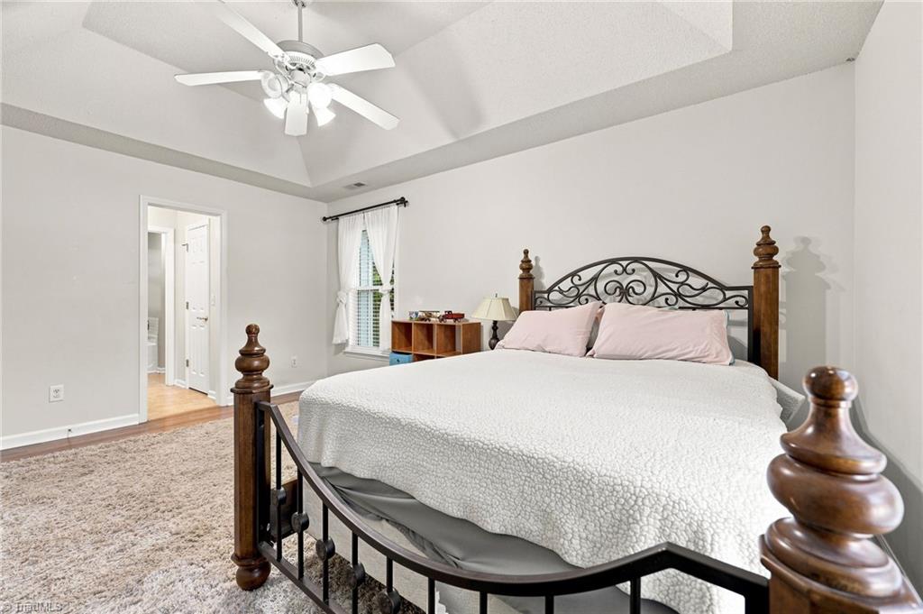 1704 Crinan Court Property Photo 12