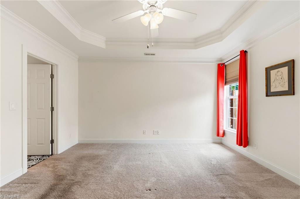 5252 Esher Drive Property Photo 15