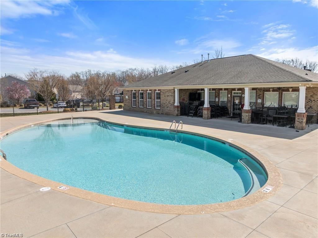 5252 Esher Drive Property Photo 39