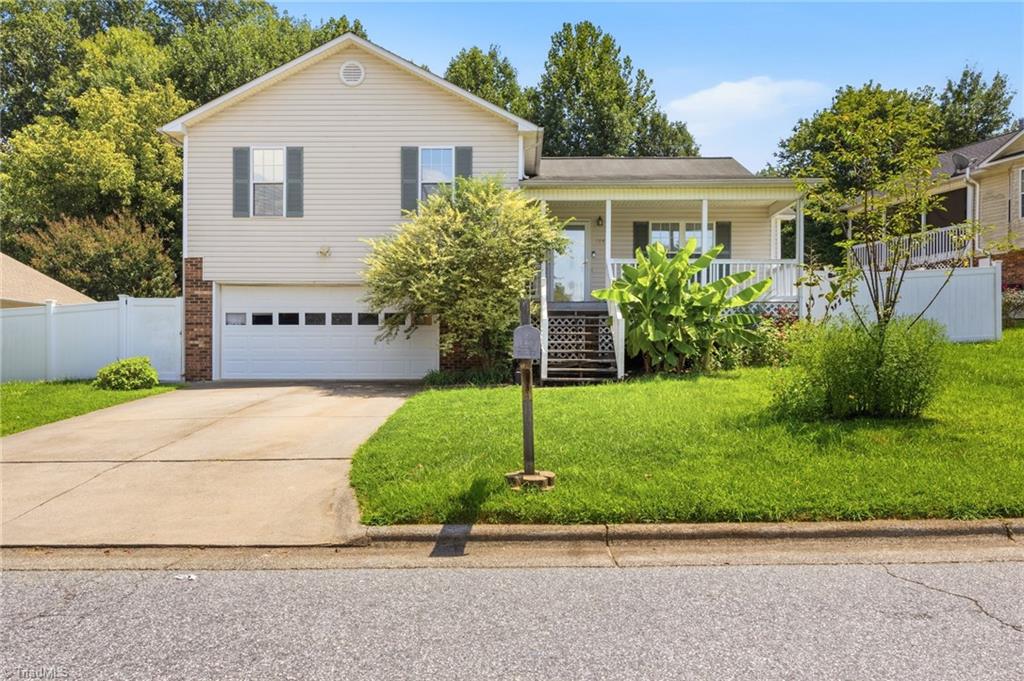 1448 Hawkcrest Lane Property Photo 1