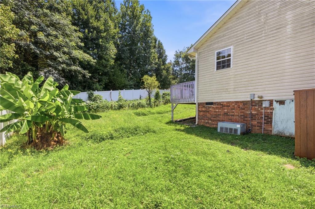 1448 Hawkcrest Lane Property Photo 33