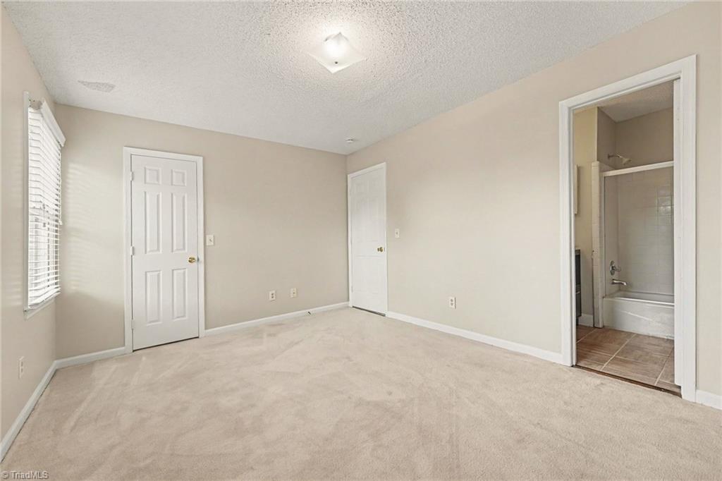 1100 Yellowbell Place Property Photo 29