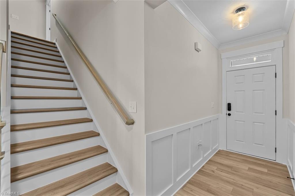 5213 Maple Blossom Trail Property Photo 4