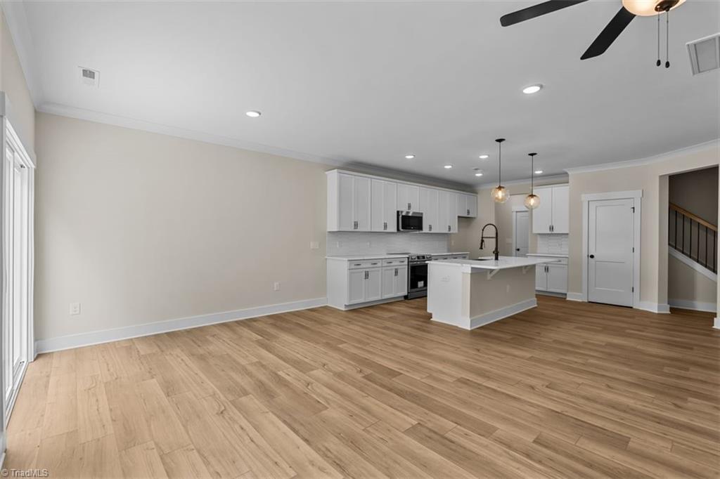 5213 Maple Blossom Trail Property Photo 17