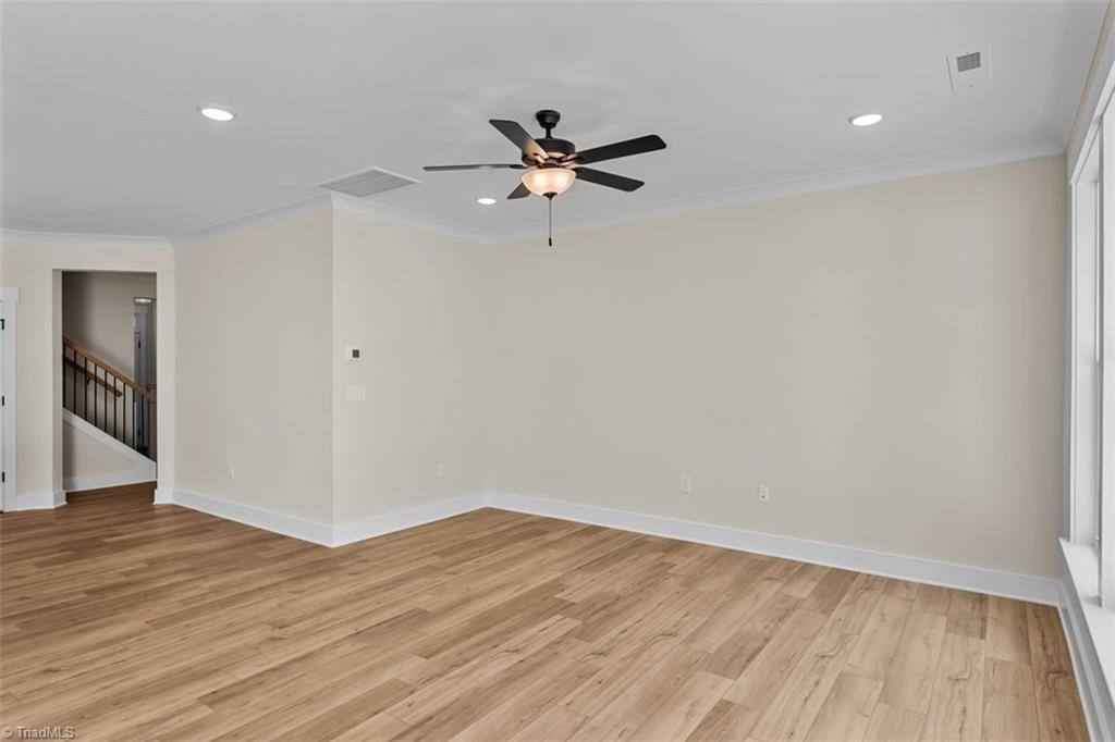 5213 Maple Blossom Trail Property Photo 20