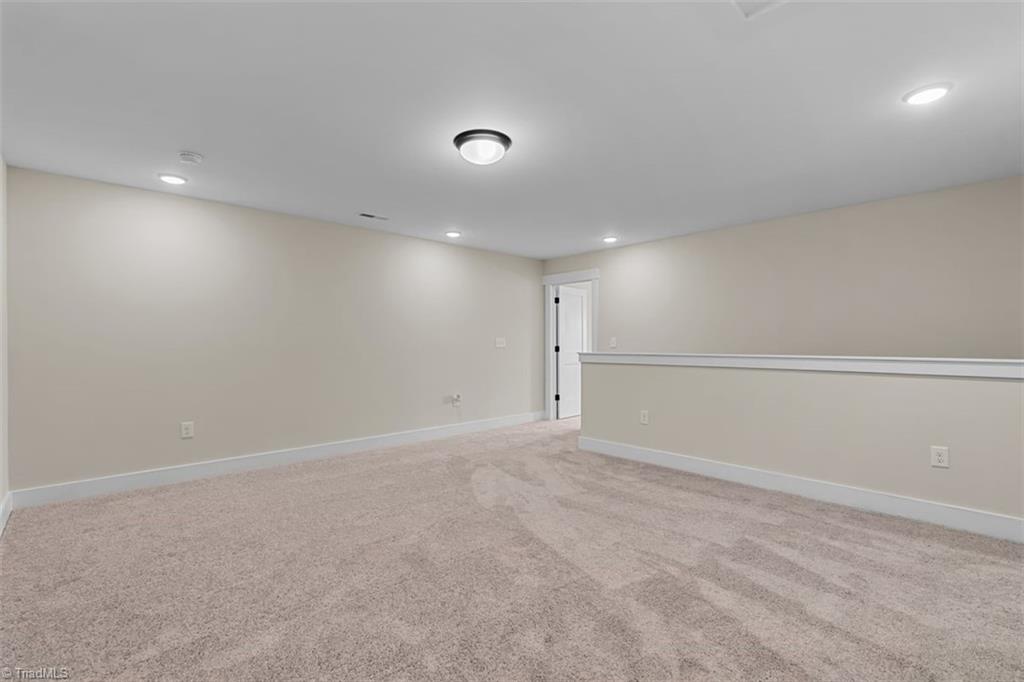 5213 Maple Blossom Trail Property Photo 27