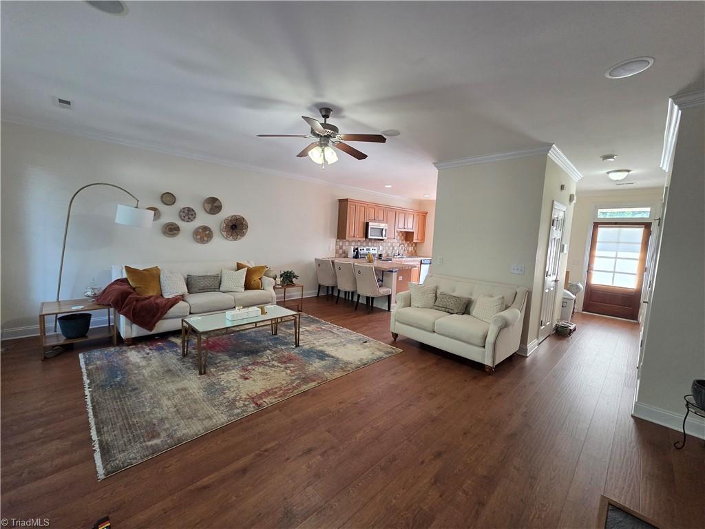 18 Rhododendron Drive Property Photo 15