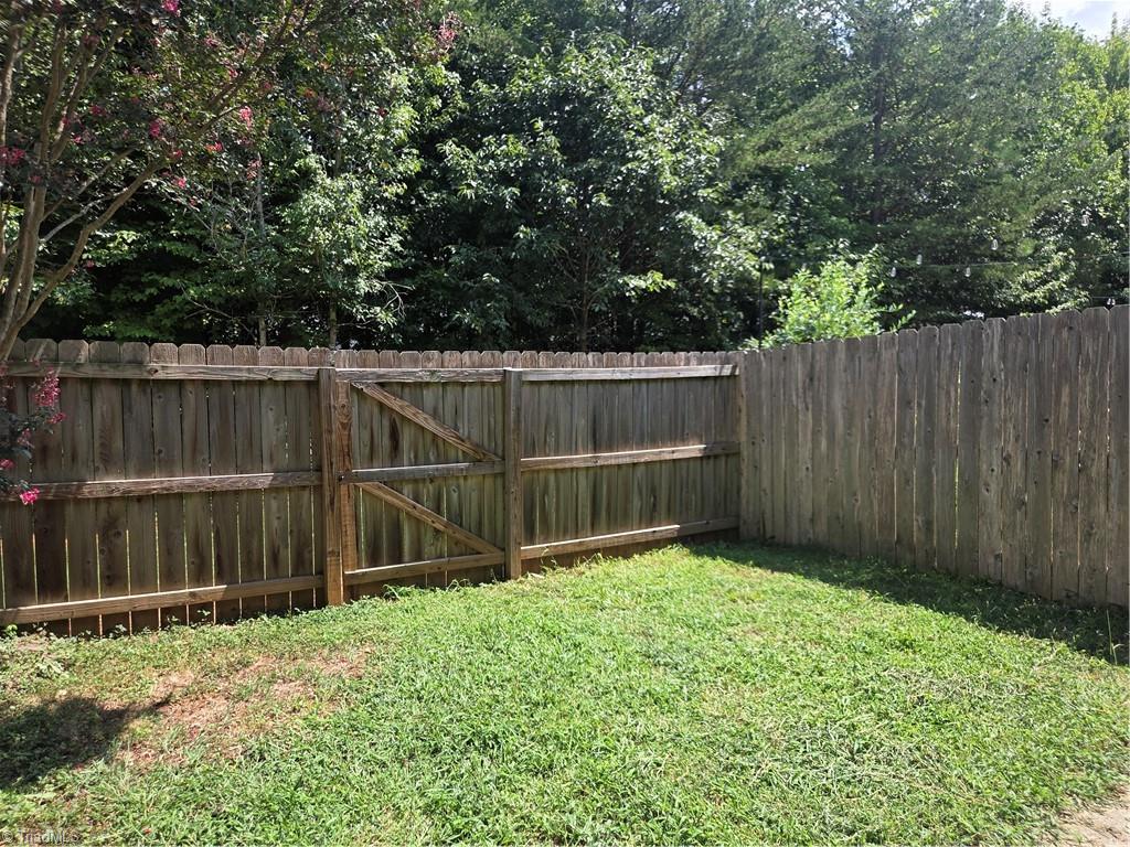 18 Rhododendron Drive Property Photo 33