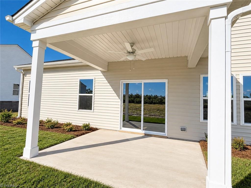 5839 Latigo Court Property Photo 3