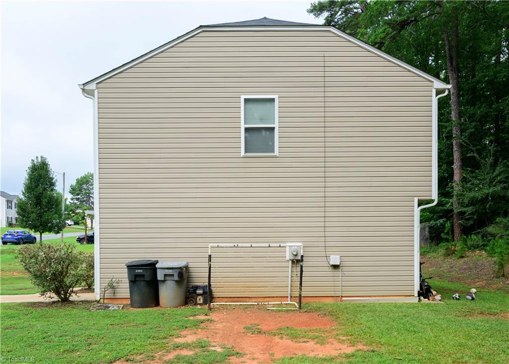 835 Oak Bend Drive Property Photo 4