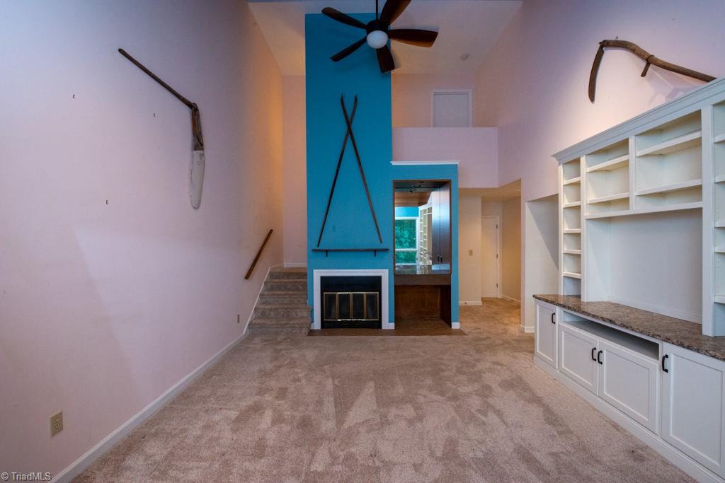 1943 A Eastchester Drive Property Photo 25