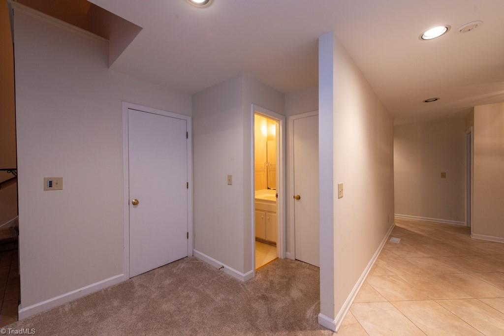 1943 A Eastchester Drive Property Photo 31
