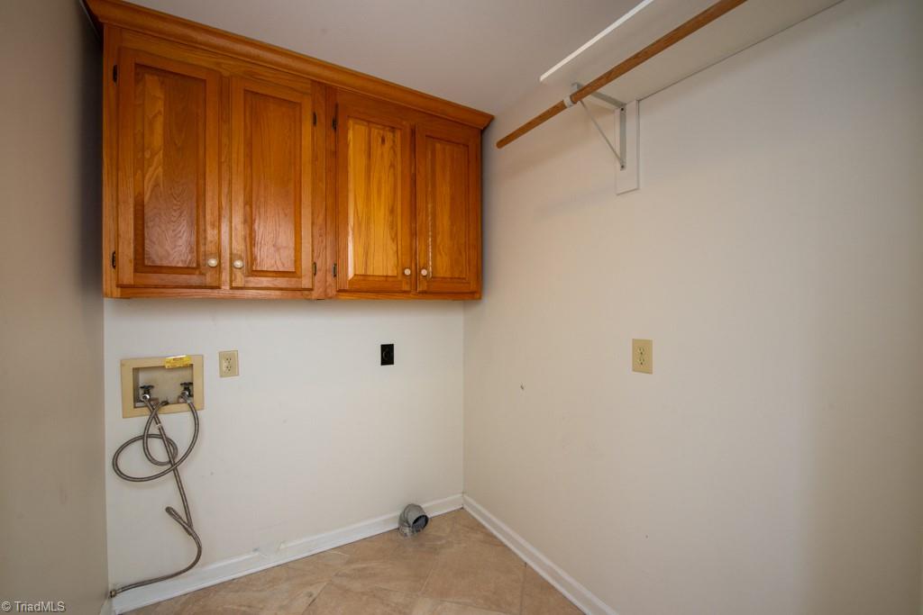 1943 A Eastchester Drive Property Photo 39