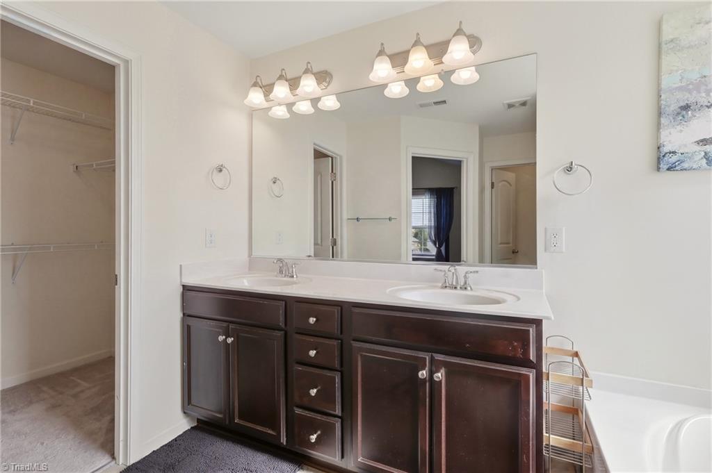 180 Brassfield Drive Property Photo 24