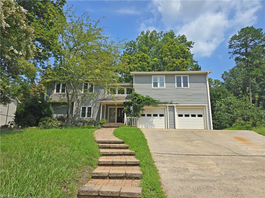 3443 Scarsborough Drive Property Photo 1