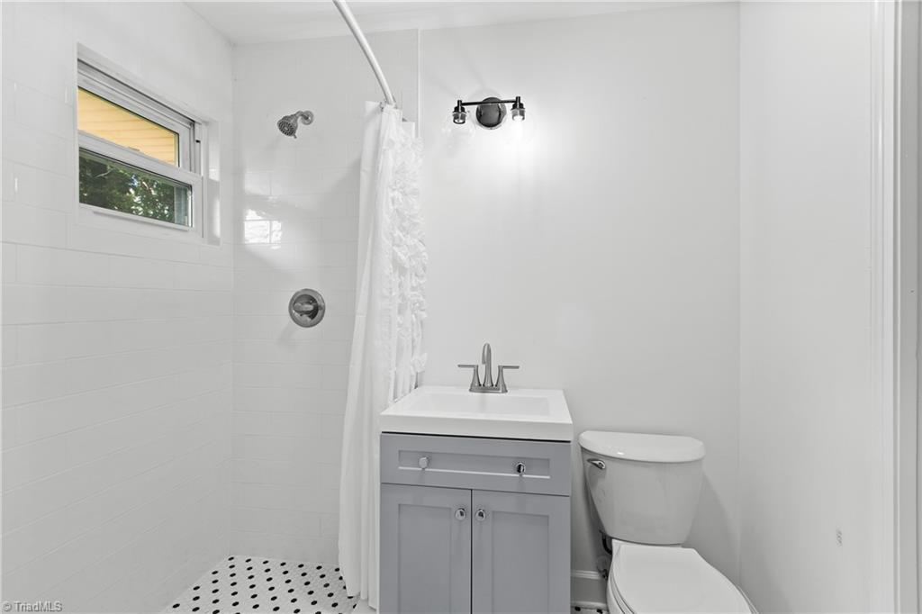 160 Thacker Road Property Photo 16