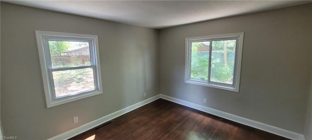 2613 Vanstory Street Property Photo 9
