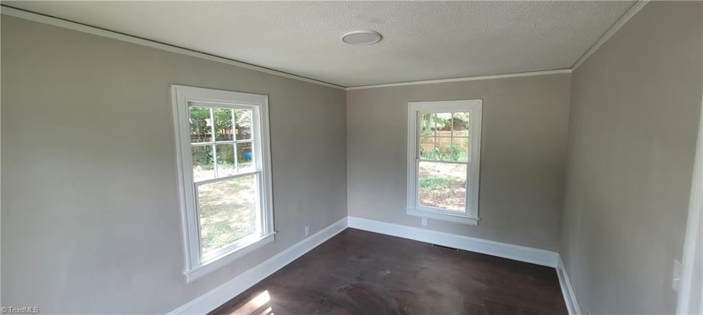 2613 Vanstory Street Property Photo 12