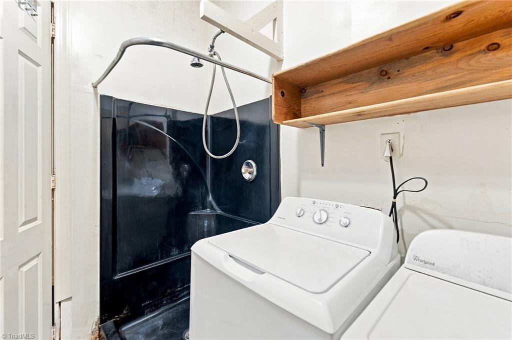 4255 Reid Road Property Photo 19