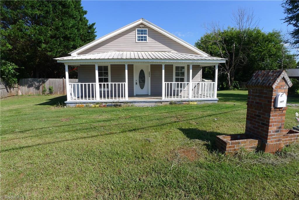 7573 Nc Highway 801 Property Photo 1