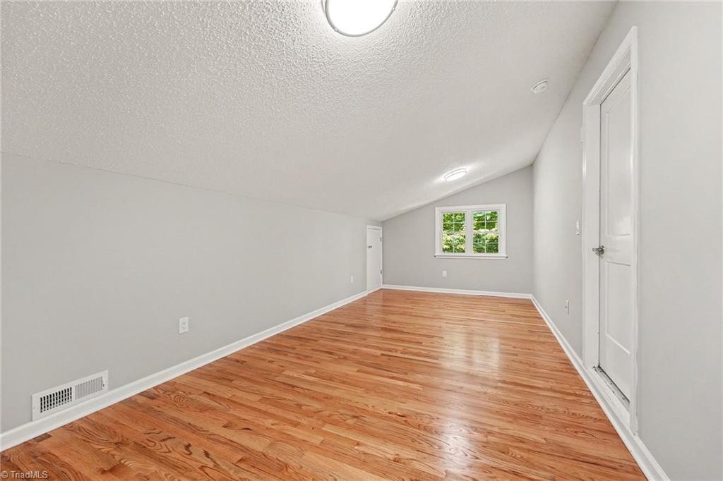 3054 Ridgemeadow Drive Property Photo 28