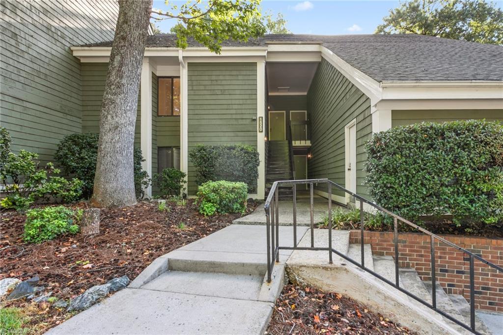 1520 Benjamin Parkway # D Property Photo 1