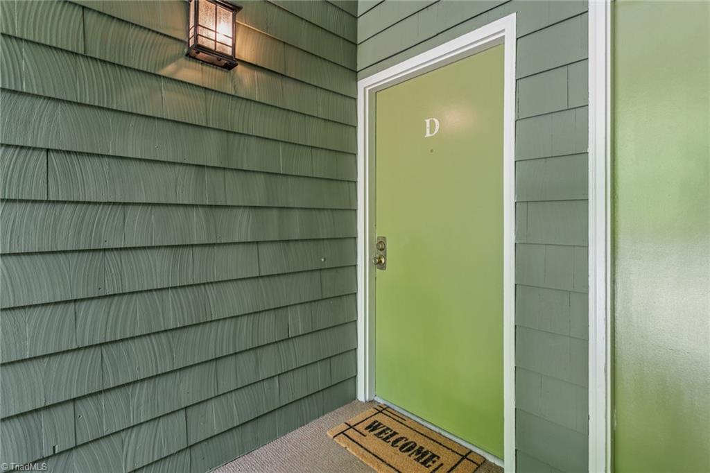 1520 Benjamin Parkway # D Property Photo 3