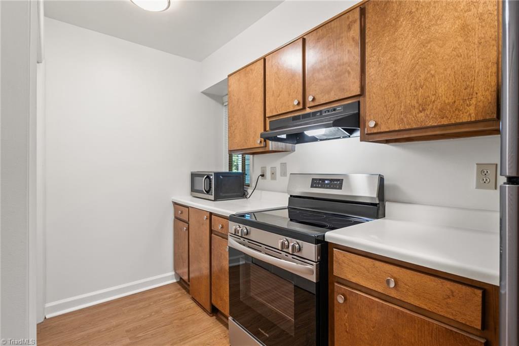 1520 Benjamin Parkway # D Property Photo 12