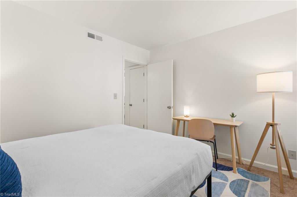 1520 Benjamin Parkway # D Property Photo 23