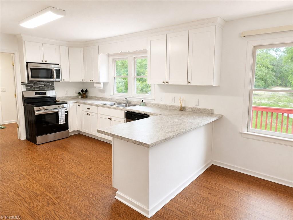 505 Addor Road Property Photo 3