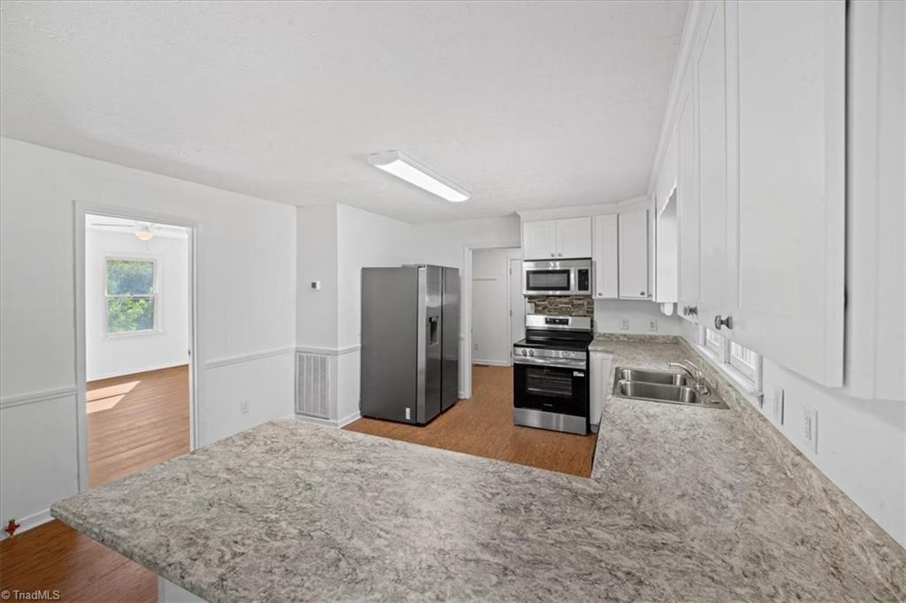 505 Addor Road Property Photo 4