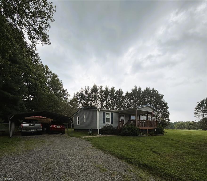 1094 Traphill Union Road Property Photo 6