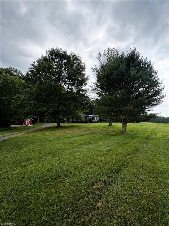 1094 Traphill Union Road Property Photo 7