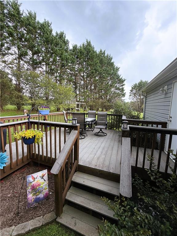 1094 Traphill Union Road Property Photo 10