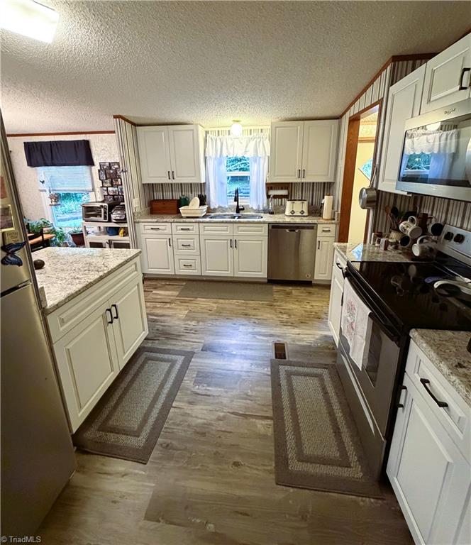 1094 Traphill Union Road Property Photo 18