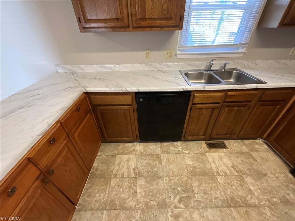 123 Arcaro Drive Property Photo 16