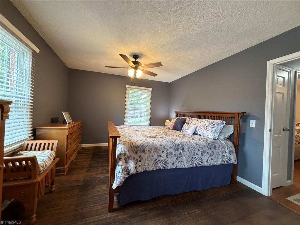 1000 Beaumont Poplar Street Property Photo 22