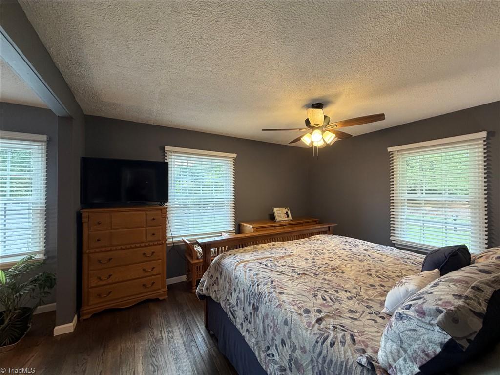 1000 Beaumont Poplar Street Property Photo 23