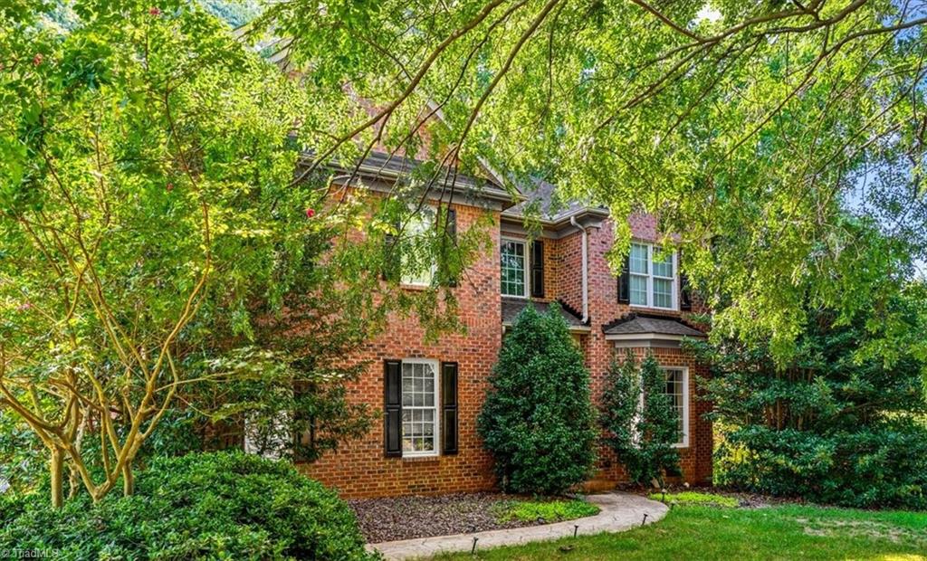 4 Windsor Castle Court Property Photo 1