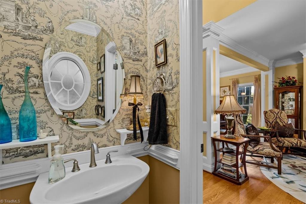 4 Windsor Castle Court Property Photo 3