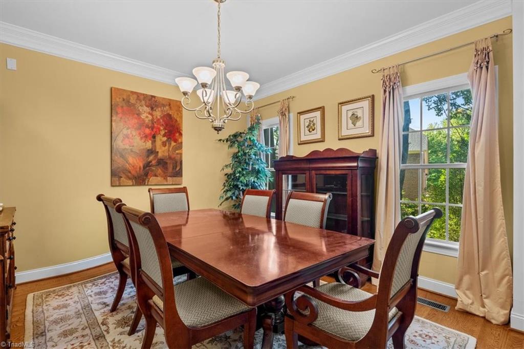 4 Windsor Castle Court Property Photo 10