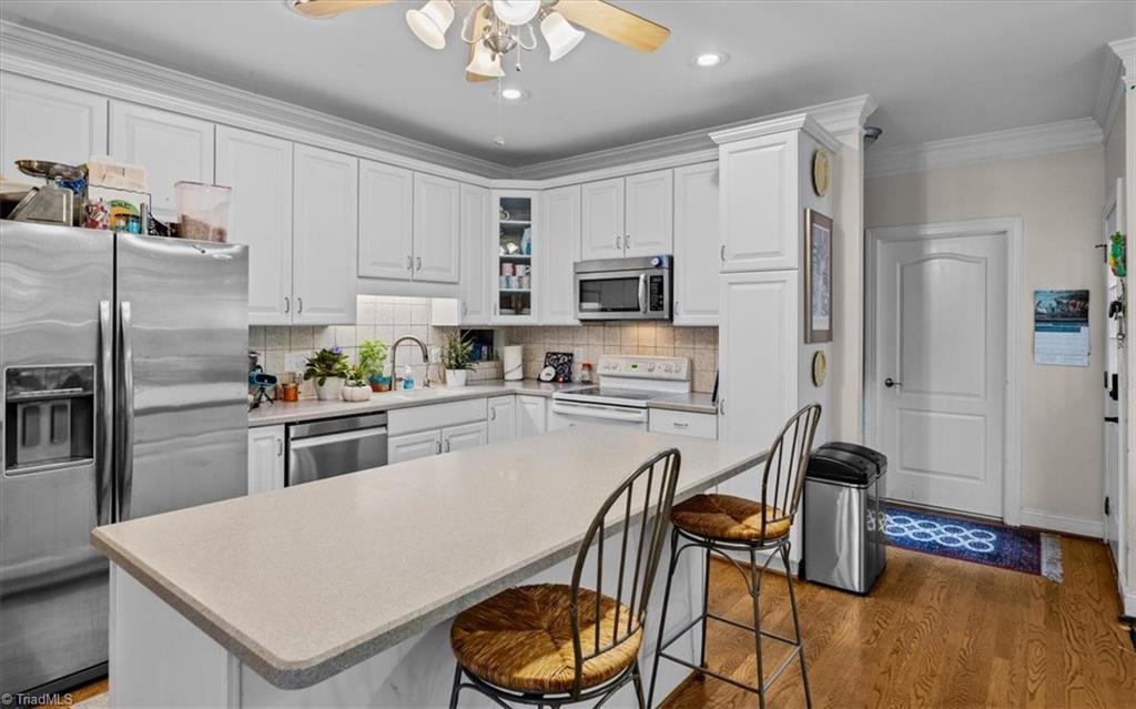 4 Windsor Castle Court Property Photo 15