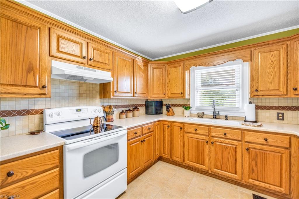 201 Reno Road Property Photo 16