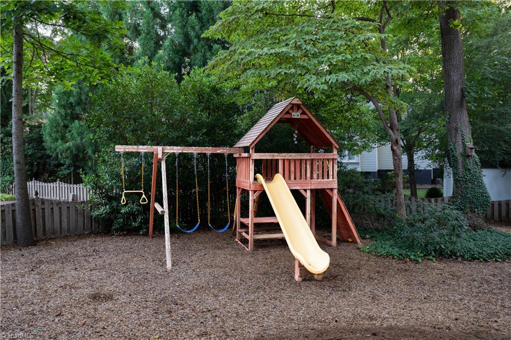 2011 Burntleaf Place Property Photo 50