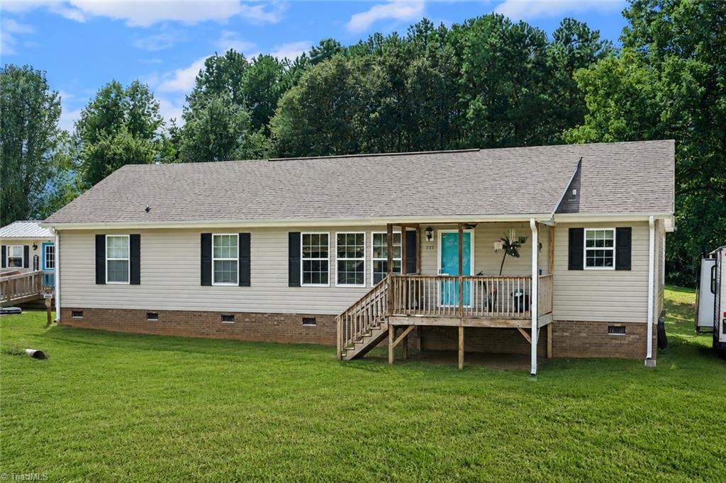 191 Beaver Farm Road Property Photo 1